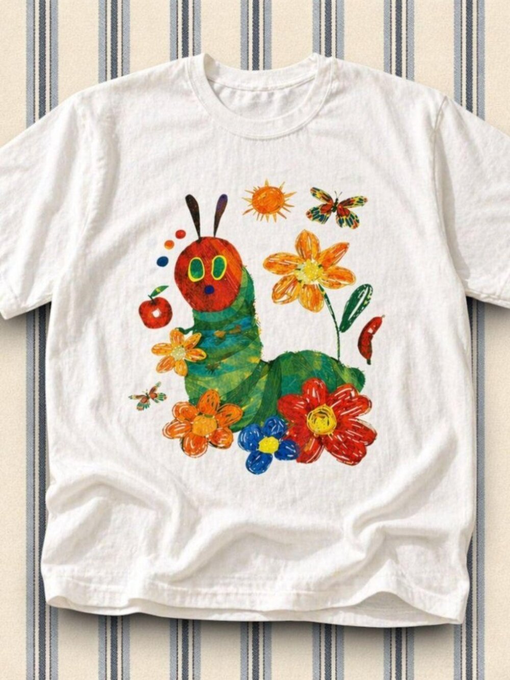 Flowers caterpillar graphic tee style white shirt
